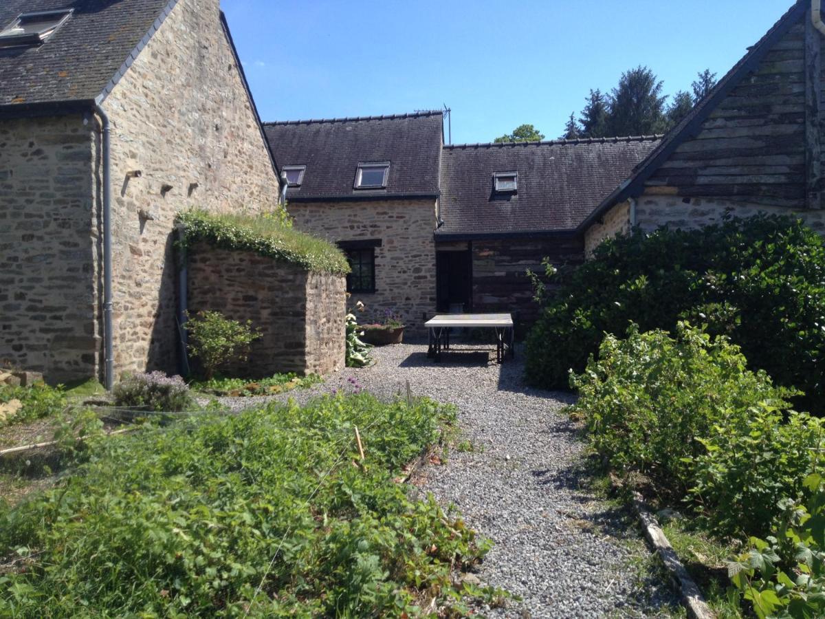 Gîtes oreillard et karrdi Saint-Symphorien  Exteriör bild