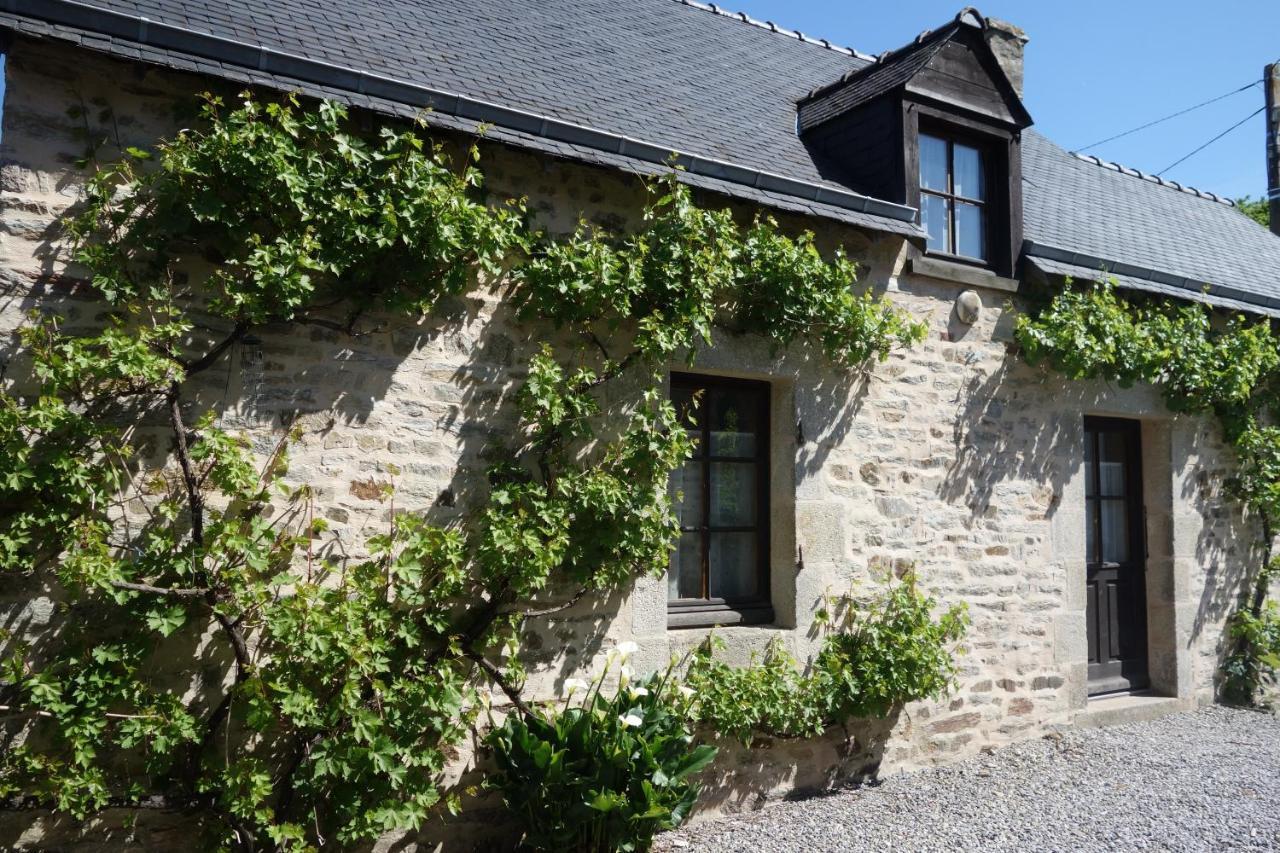 Gîtes oreillard et karrdi Saint-Symphorien  Exteriör bild